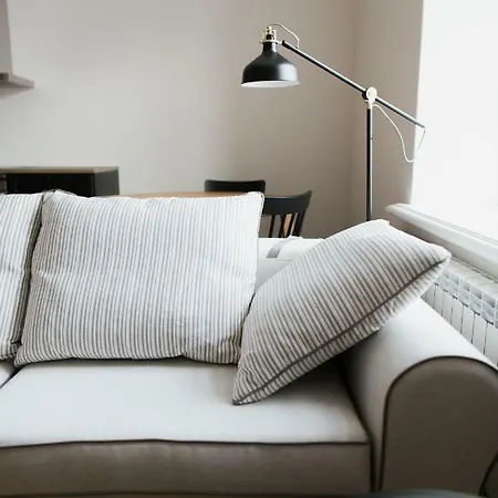 Διαμέρισμα New, Modern Near Center *